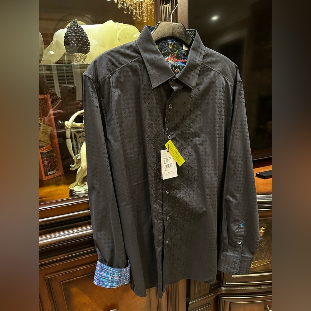 XL Robert Graham button up